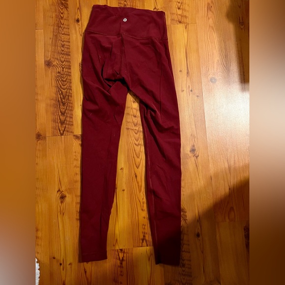 LULULEMON WUNDER UNDERS SIZE 4 WINE - Picture 2 of 3
